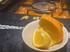 -老牌坊云南鱼豆花火锅(哈西万达店)
