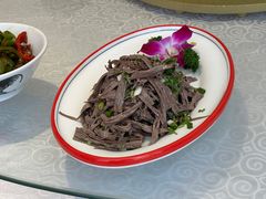 -小粤楼(万辉广场店)