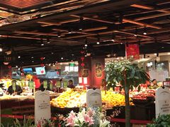 -中百仓储超市有限公司(越秀星汇维港店)