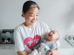 -爱月宝月嫂育儿嫂(太原店)