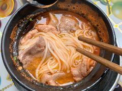 -李记特色罐罐米线(重庆中环大厦店)