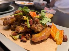 -大头虾越式风味餐厅(光明广场店)