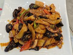 鱿鱼杏鲍菇-海兰江石锅饭(水上店)