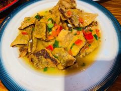 -22号传承新疆菜·柴窝堡辣子鸡