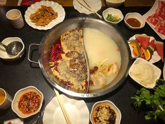-哥老官重庆美蛙鱼头(松江地中海十八哥店)