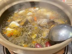 -邹开喜·炭炉鸡煲·海鲜火锅(虹口足球场店)