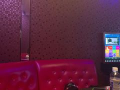 -乐界KTV(虹桥中心店)