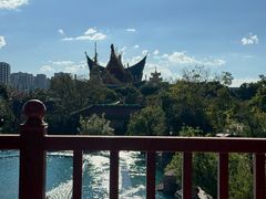 -七彩云南欢乐世界