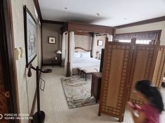 -上海银星皇冠假日酒店