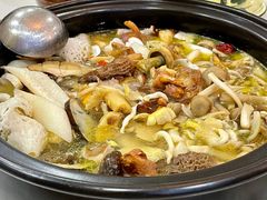 -菌之家·专业纯野生菌火锅·特色炒菌