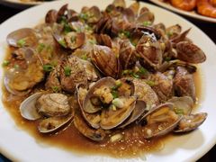 -臻鲜燕海鲜融合餐厅(金陵style店)