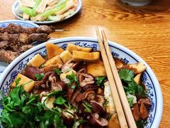 -门框胡同百年卤煮(新街口店)