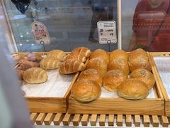 -焙丽拾光(麦凯乐直营店)