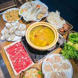 在上海❗冬天一定要吃一次的"醉鸡煲"！