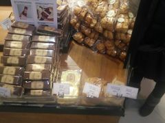 -莉莲蛋挞(日月光店)