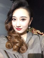 -完美新娘婚纱摄影