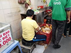 -Bánh Mì Huynh Hoa