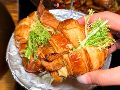 -何师烧烤·香辣蟹·川菜·30年老品牌(太古里旗舰店)