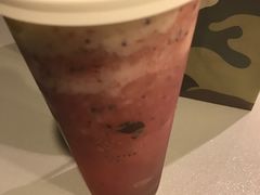 芝士莓果-喜茶(上海正大广场店)