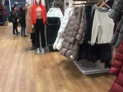 -优衣库(上海虹口龙之梦店)