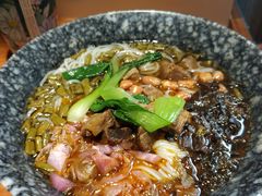 -八月美食小馆(银泰城总店)