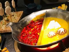 -湊湊火锅·茶憩(打浦桥日月光店)