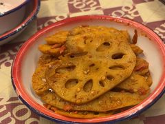 -老三样·旧食新味(绿地店)
