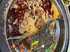 菌汤鸳鸯锅-唇辣号重庆老火锅(亦庄店)