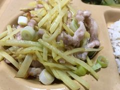 -德致祥云南过桥米线(云天小苑店)