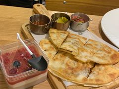 -刀叉遇上筷子中西融合餐厅(南开店)