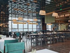 -云厨·高空西餐厅(成都瑯珀·凯悦臻选酒店)