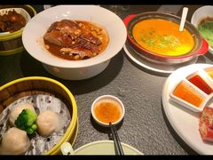 -蝴蝶里·粤菜·点心(滨江龙湖店)