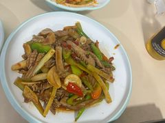 -YI PIN JU 一品居中餐厅 中国超市