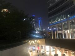 -上海世纪汇广场