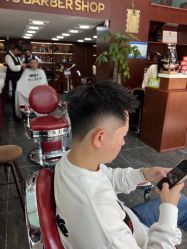 -绅仕門男士理发馆