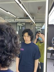 -藤野造型烫发染发