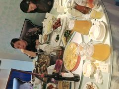 -巴特餐饮6加1音乐餐吧·新疆菜
