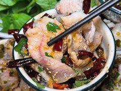-江湖黑大兔(杨家坪店)