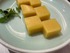豌豆黄-味+新京宴·烤鸭·北京菜(创意谷店)