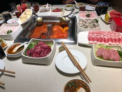 -海底捞火锅鲜切牛肉主题店(长寿路店)