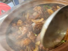 -胡须佬鸡煲四季火锅店(石厦西村直营店)