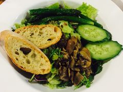 芦笋蘑菇沙拉-ZEMOCAFE·FUSION FOOD(西交利物浦店)