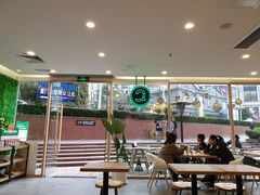 大堂-龙治汉堡(中华城店)