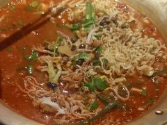 -张翻越·川渝冒菜·武汉黑鸭煲(城北万象城店)