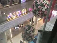 -繁花中心-停车场