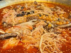 -张翻越·川渝冒菜·武汉黑鸭煲(城北万象城店)