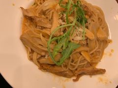 -玛格萝妮比萨屋(四平店)