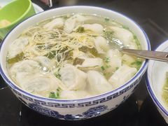 -山明水秀大饭店