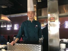 -利昂法式铁板主题餐厅(新奥购物中心店)