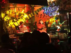 -猫头婴小酒馆FUN OWL(1912店)